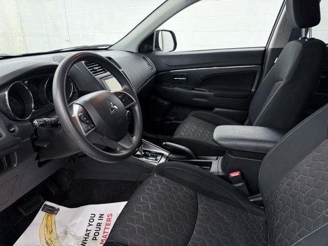 2024 Mitsubishi Outlander Sport 2.0 ES
