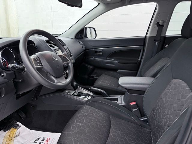 2023 Mitsubishi Outlander Sport 2.0 ES