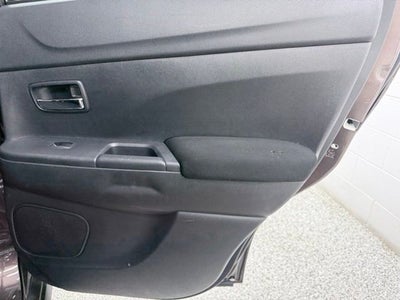 2024 Mitsubishi Outlander Sport 2.0 LE