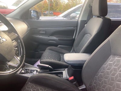 2024 Mitsubishi Outlander Sport 2.0 LE