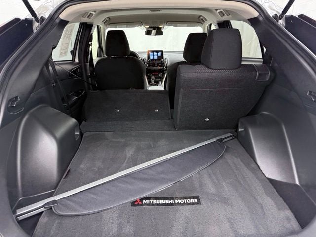 2024 Mitsubishi Eclipse Cross LE