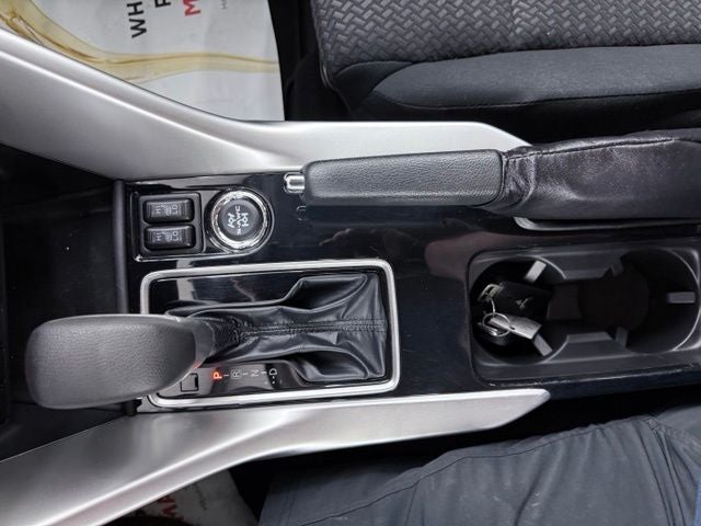 2024 Mitsubishi Eclipse Cross LE