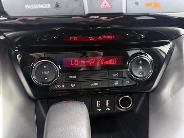 2024 Mitsubishi Eclipse Cross LE