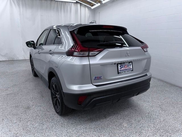 2024 Mitsubishi Eclipse Cross LE