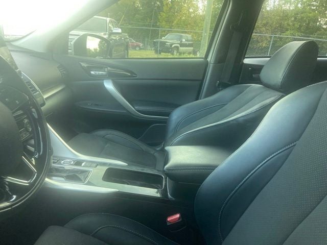 2024 Mitsubishi Eclipse Cross Base