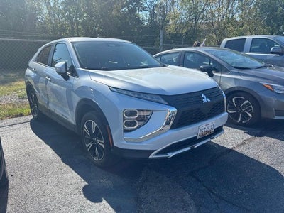 2025 Mitsubishi Eclipse Cross Base