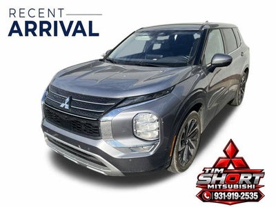 2023 Mitsubishi Outlander SE