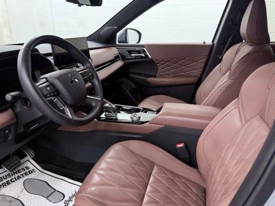 2025 Mitsubishi Outlander SEL
