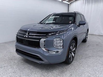 2025 Mitsubishi Outlander SEL