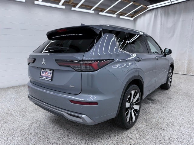 2025 Mitsubishi Outlander SEL