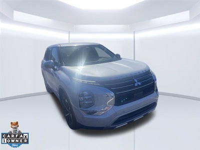 2022 Mitsubishi Outlander SE