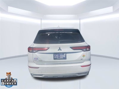 2022 Mitsubishi Outlander SE