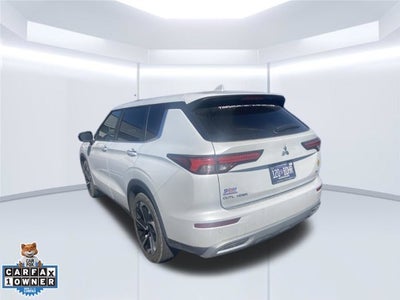 2022 Mitsubishi Outlander SE