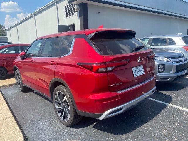 2024 Mitsubishi Outlander SE