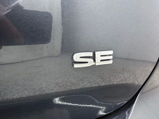2025 Mitsubishi Outlander Base