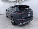2025 Mitsubishi Outlander Base