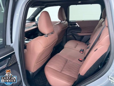 2025 Mitsubishi Outlander SEL