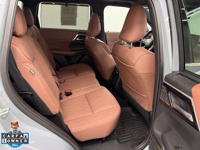 2025 Mitsubishi Outlander SEL