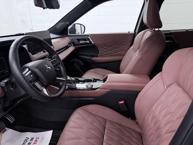 2025 Mitsubishi Outlander SEL