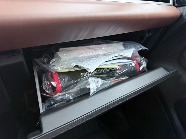 2025 Mitsubishi Outlander SEL