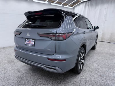 2025 Mitsubishi Outlander SEL