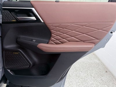 2025 Mitsubishi Outlander SEL