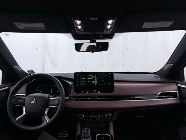 2025 Mitsubishi Outlander SEL