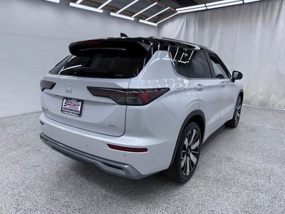2025 Mitsubishi Outlander SEL