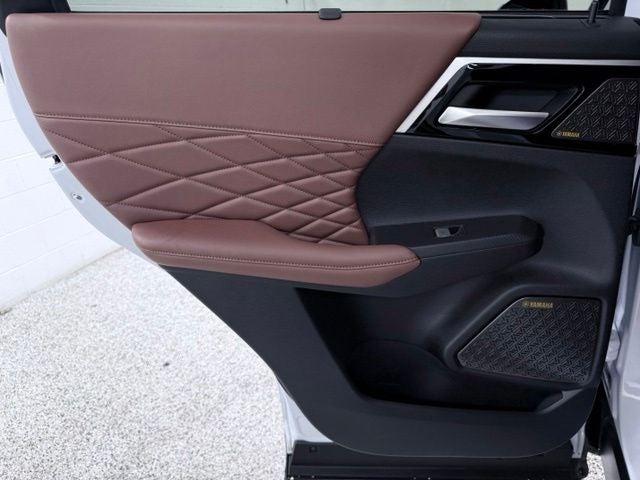 2025 Mitsubishi Outlander SEL
