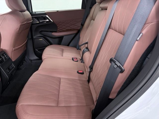 2025 Mitsubishi Outlander SEL