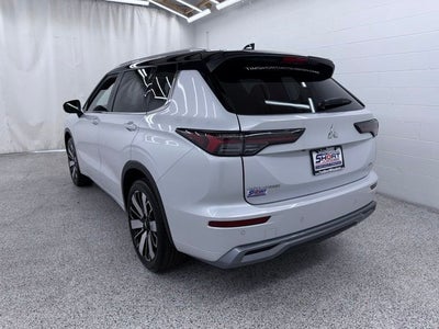 2025 Mitsubishi Outlander SEL