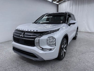 2025 Mitsubishi Outlander SEL