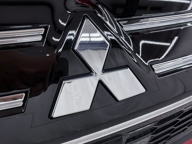 2026 Mitsubishi Outlander SEL