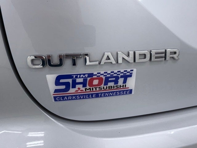 2023 Mitsubishi Outlander PHEV SE