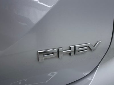 2023 Mitsubishi Outlander PHEV SE