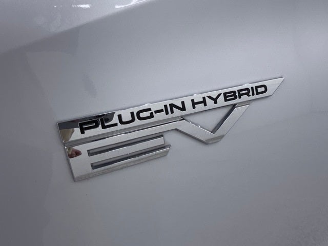 2023 Mitsubishi Outlander PHEV SE