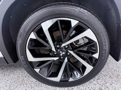 2023 Mitsubishi Outlander PHEV SE