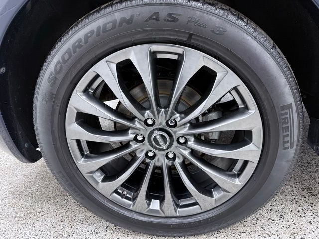 2022 Nissan Armada Platinum