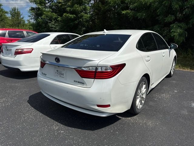 2014 Lexus ES 300h