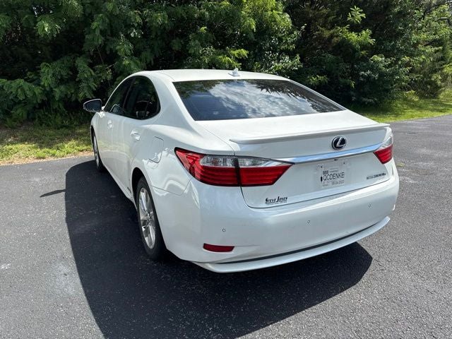2014 Lexus ES 300h
