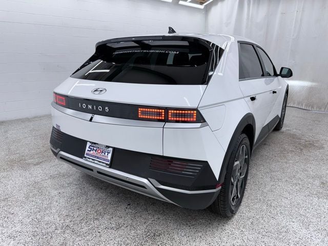 2024 Hyundai IONIQ 5 SE