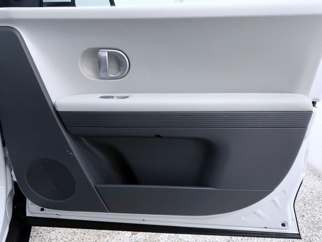 2024 Hyundai IONIQ 5 SE