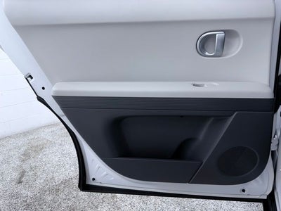 2024 Hyundai IONIQ 5 SE