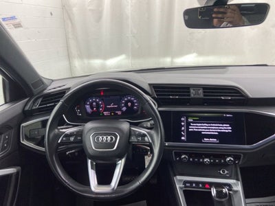 2021 Audi Q3 Premium quattro