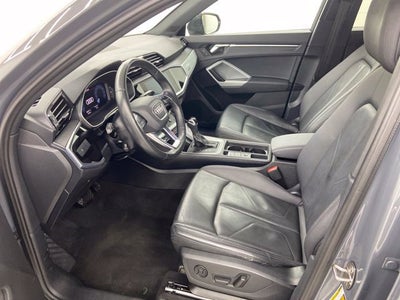 2021 Audi Q3 Premium quattro
