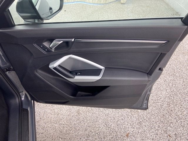 2021 Audi Q3 Premium quattro