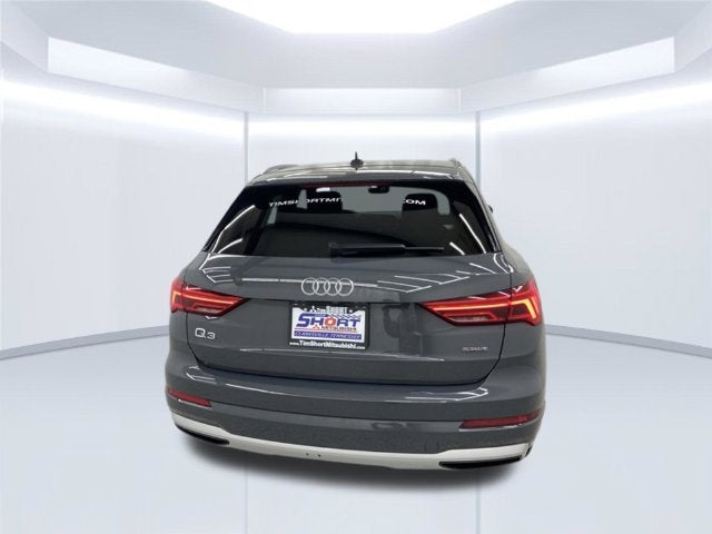 2021 Audi Q3 Premium quattro