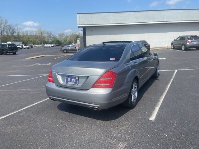 2011 Mercedes-Benz S-Class S 550