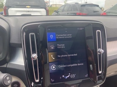 2019 Volvo XC40 Momentum