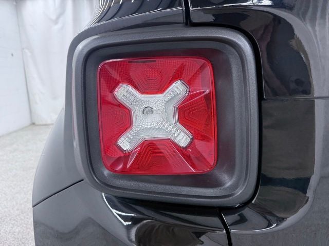 2022 Jeep Renegade Trailhawk